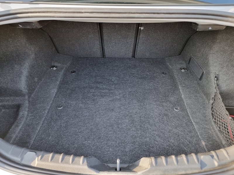 BMW 2 Series 220d SE - U7345