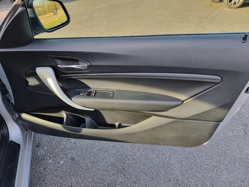 BMW 2 Series 220d SE - U7345