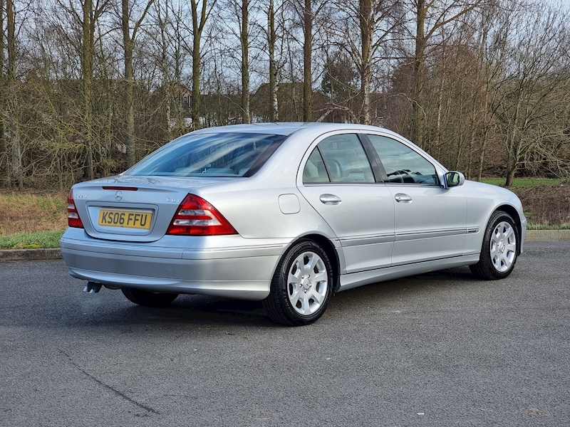 Mercedes-Benz C Class C220 CDI Elegance SE - U7347