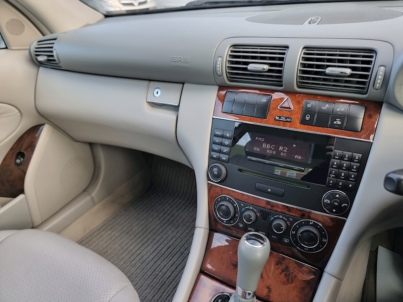 Mercedes-Benz C Class C220 CDI Elegance SE - U7347