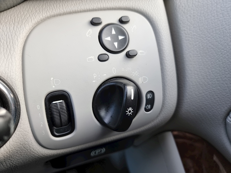 Mercedes-Benz C Class C220 CDI Elegance SE - U7347