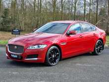 Jaguar XF d Portfolio 