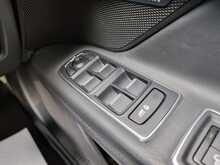 Jaguar XF d Portfolio 