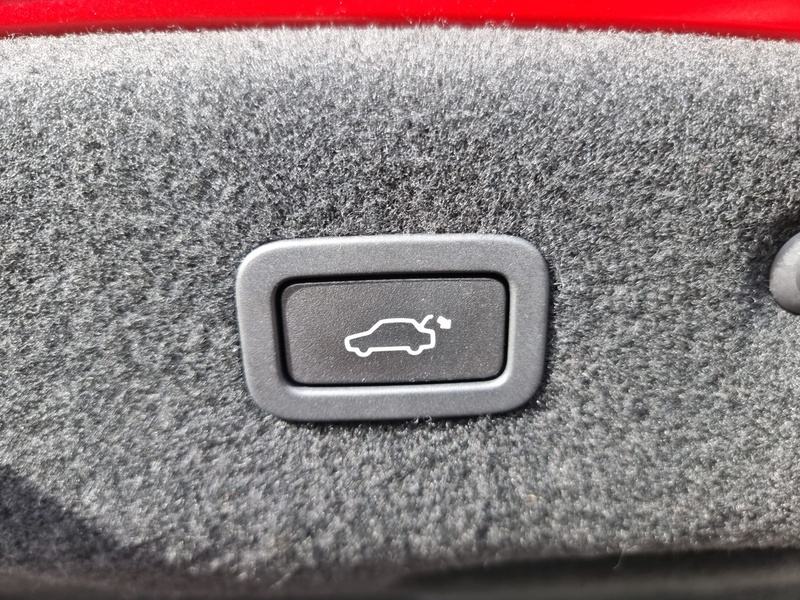 Jaguar XF d Portfolio - U7353