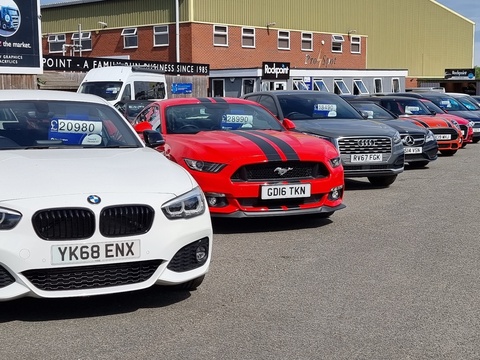 2.0d Portfolio Saloon 4dr Diesel Auto AWD Euro 6 (s/s) (180 ps)