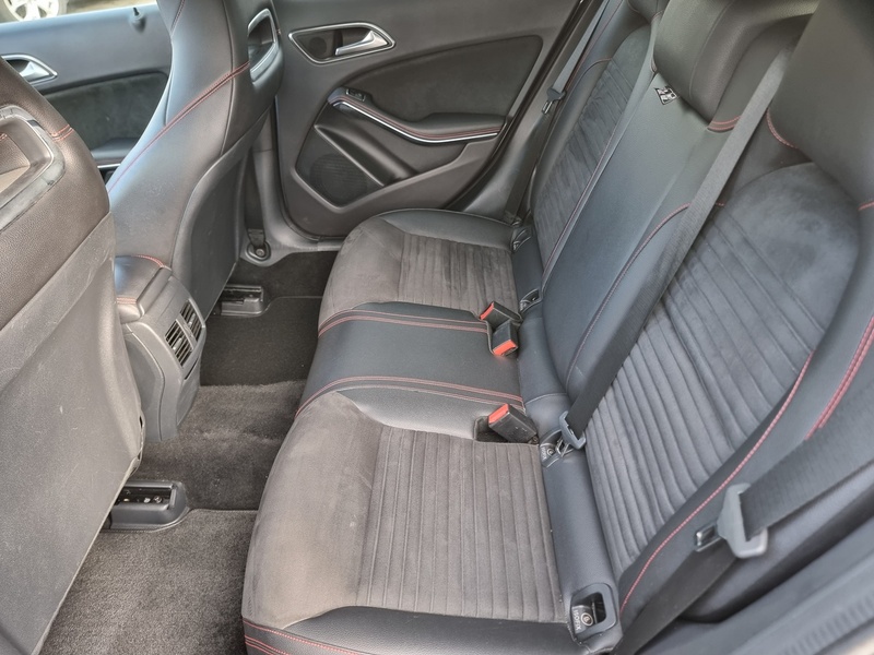 Mercedes-Benz A Class A200d AMG Line - U7355