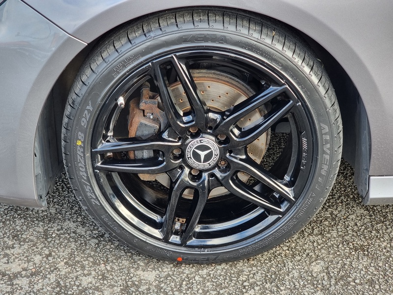 Mercedes-Benz A Class A200d AMG Line - U7355