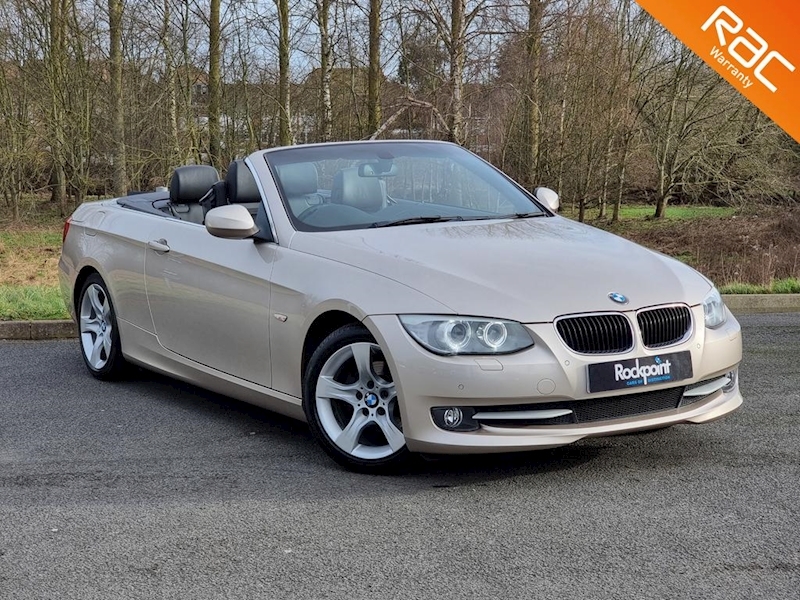 BMW 3 Series 320i SE - U7356