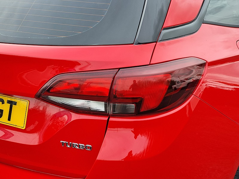 Vauxhall Astra i Turbo SRi - U7357