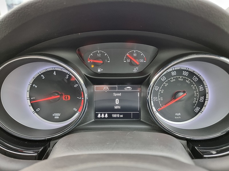 Vauxhall Astra i Turbo SRi - U7357