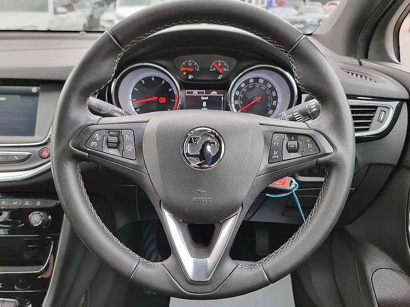 Vauxhall Astra i Turbo SRi - U7357