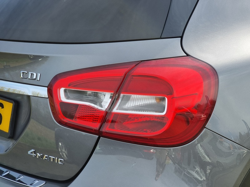 Mercedes-Benz GLA Class GLA220 CDI AMG Line - U7372