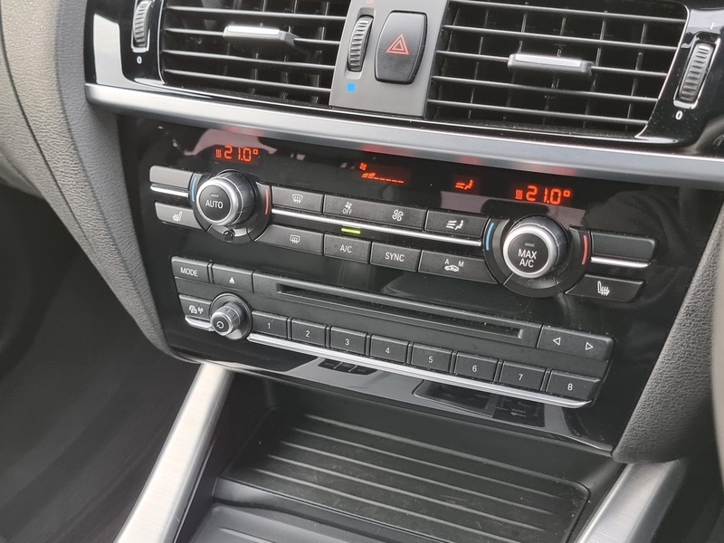 BMW X3 20d M Sport - U7378