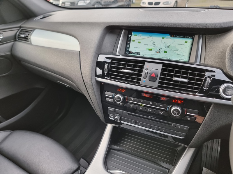 BMW X3 20d M Sport - U7378