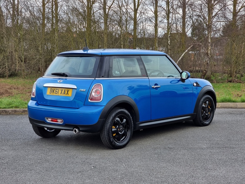 MINI Hatch One Pimlico - U7379