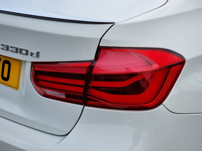 BMW 3 Series 330d M Sport - U7384