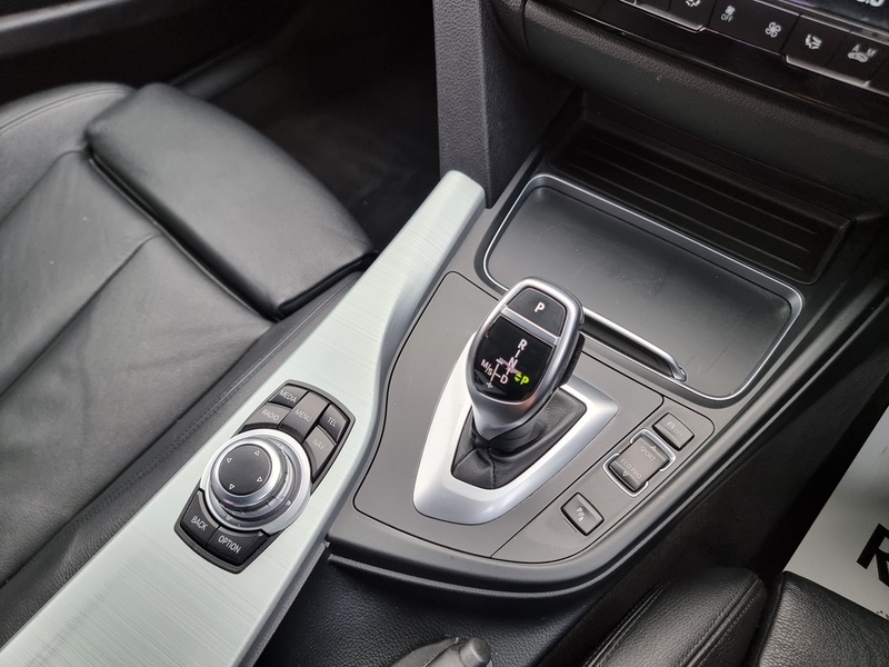 BMW 3 Series 330d M Sport - U7384