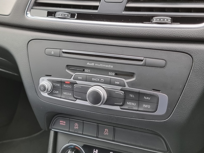 Audi Q3 TDI S line - U7388