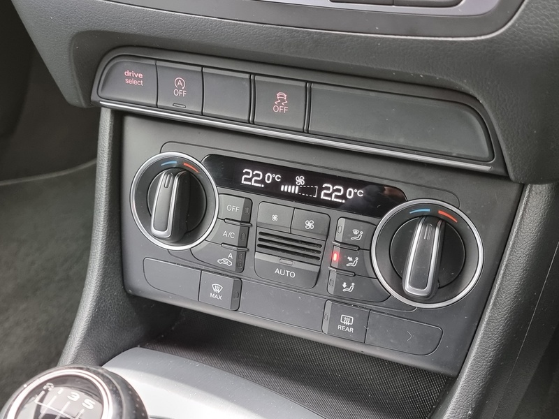 Audi Q3 TDI S line - U7388