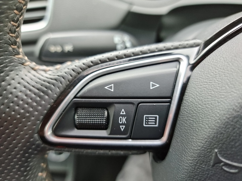 Audi Q3 TDI S line - U7388