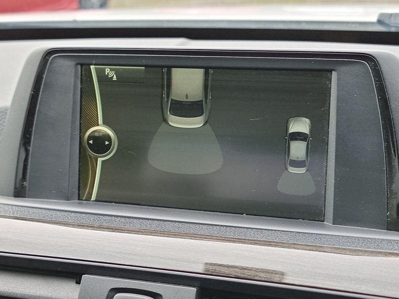 BMW 3 Series 320d Luxury - U7389