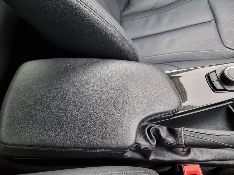 BMW 3 Series 320d Luxury - U7389