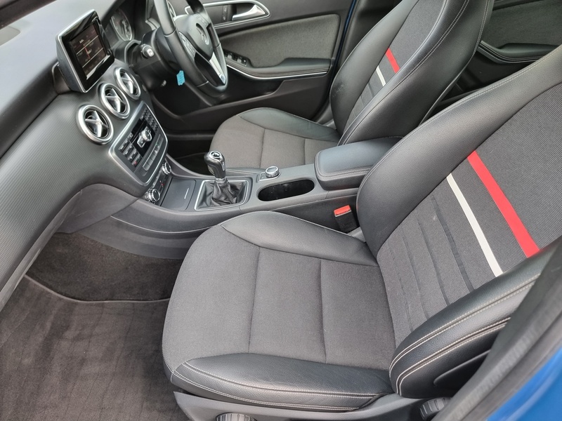 Mercedes-Benz A Class A180 CDI ECO SE - U7390