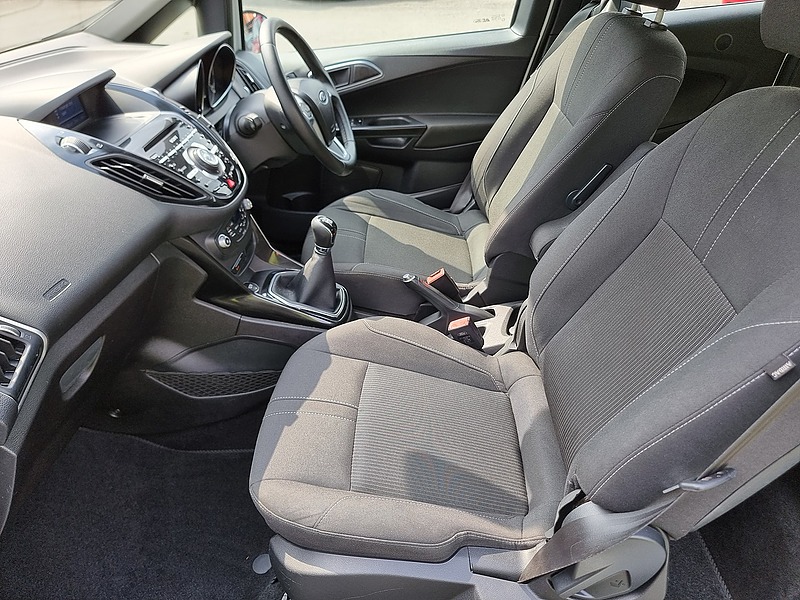 Ford B-Max T EcoBoost Titanium - U7393