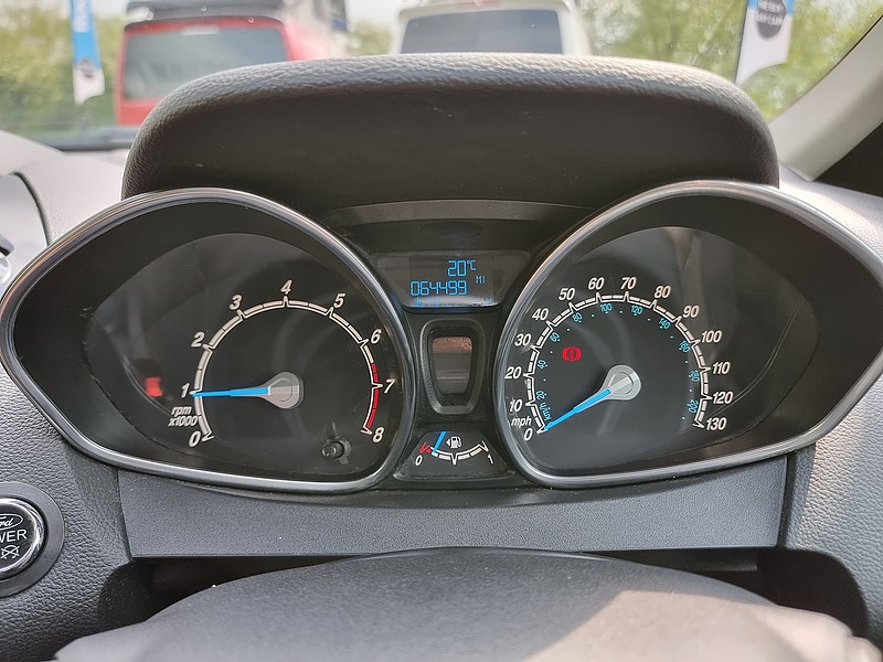 Ford B-Max T EcoBoost Titanium - U7393