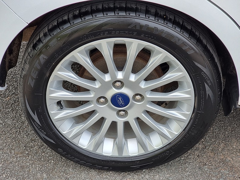 Ford B-Max T EcoBoost Titanium - U7393