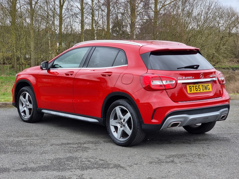 Mercedes-Benz GLA Class GLA200d AMG Line - U7402