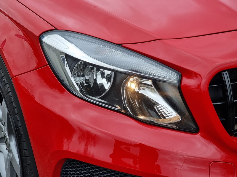 Mercedes-Benz GLA Class GLA200d AMG Line - U7402