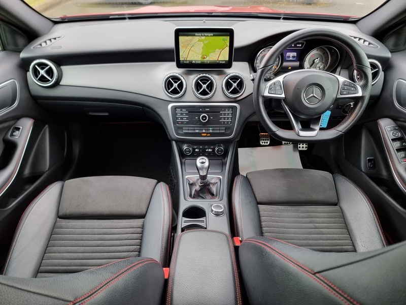 Mercedes-Benz GLA Class GLA200d AMG Line - U7402