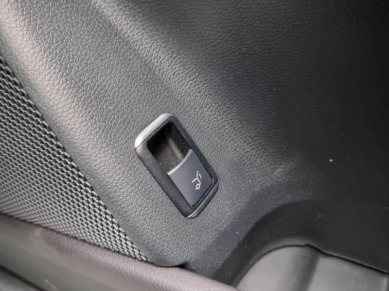 Mercedes-Benz GLA Class GLA200d AMG Line - U7402