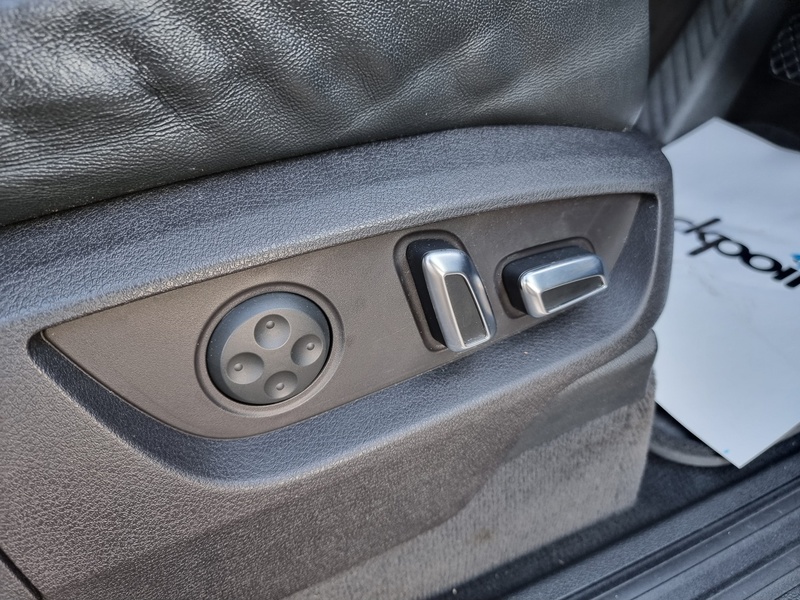 Audi Q7 TDIcd V6 S line - U7404