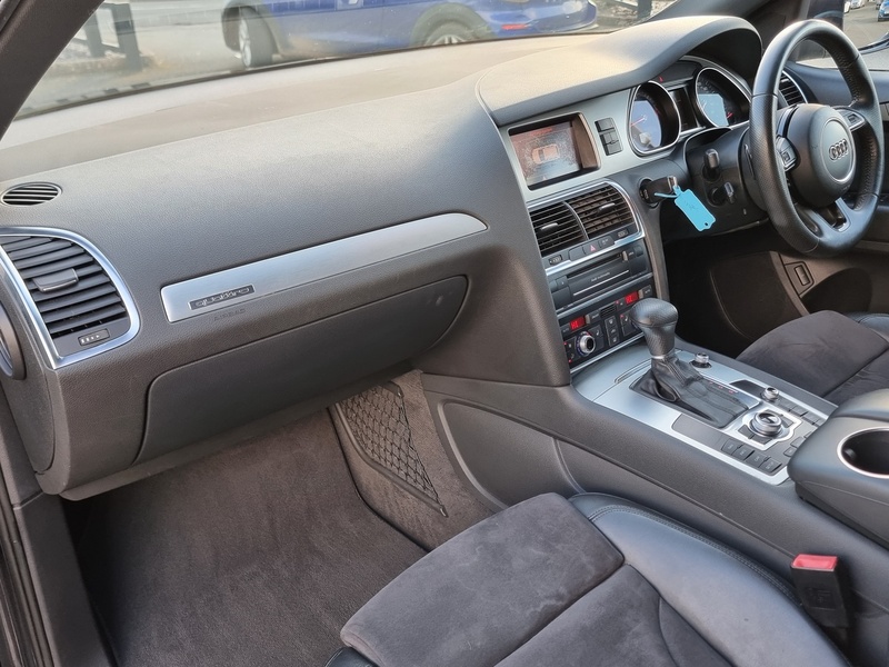 Audi Q7 TDIcd V6 S line - U7404