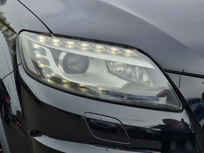 Audi Q7 TDIcd V6 S line - U7404