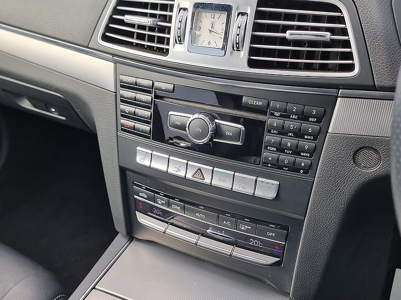 Mercedes-Benz E Class E220d BlueTEC SE - U7407
