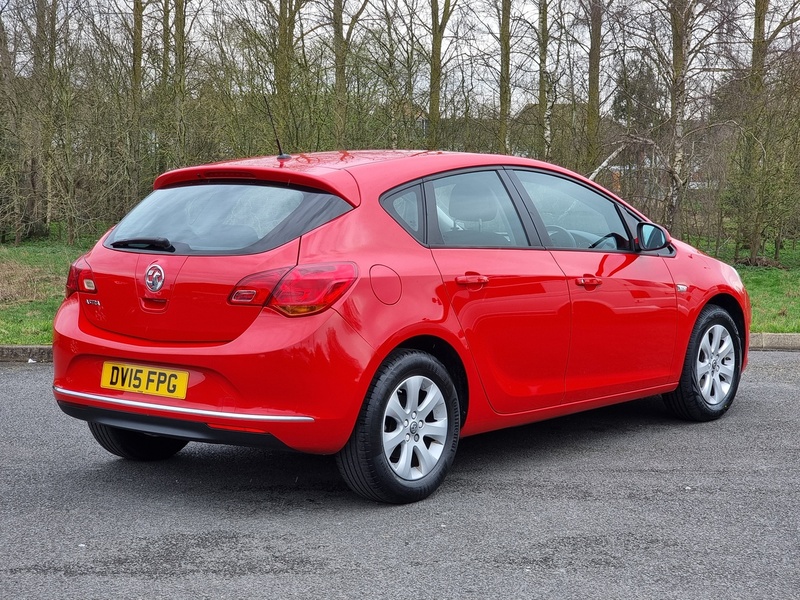 Vauxhall Astra i Design - U7409