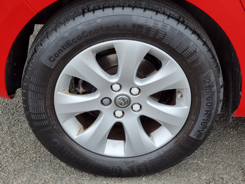 Vauxhall Astra i Design - U7409