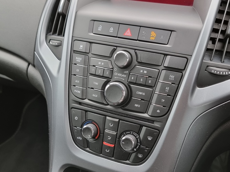 Vauxhall Astra i Design - U7409