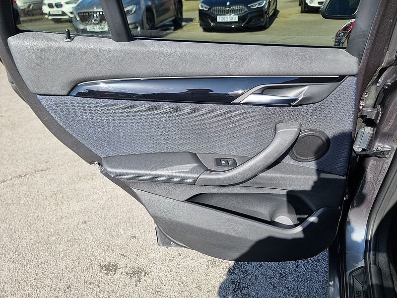 BMW X1 18d M Sport - U7420
