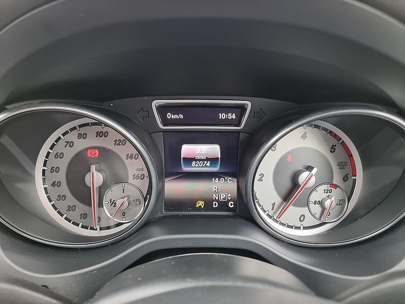 Mercedes-Benz CLA Class CLA220d AMG Sport - U7421