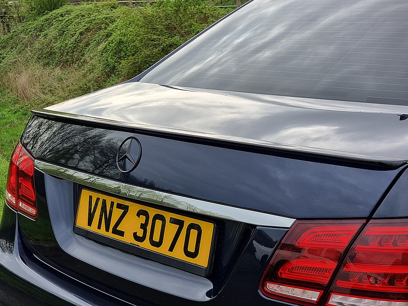 Mercedes-Benz E Class E350 V6 BlueTEC AMG Sport - U7428