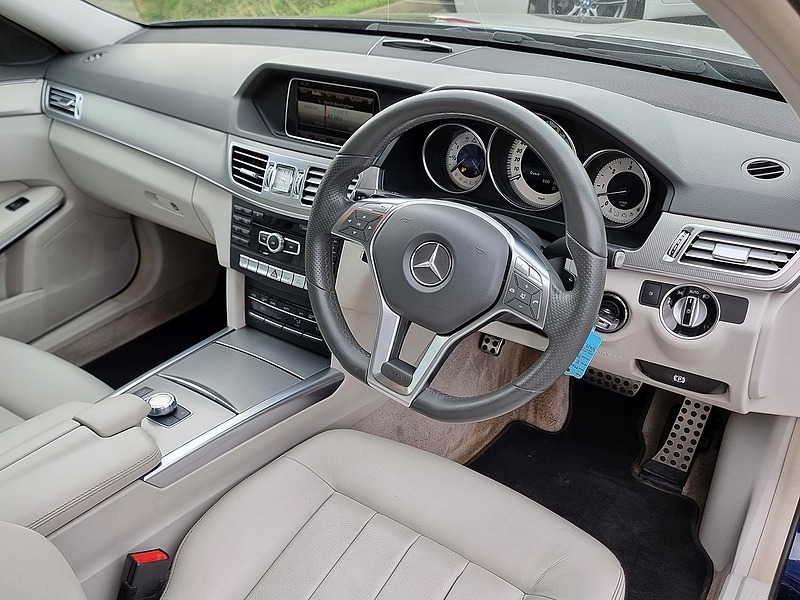 Mercedes-Benz E Class E350 V6 BlueTEC AMG Sport - U7428