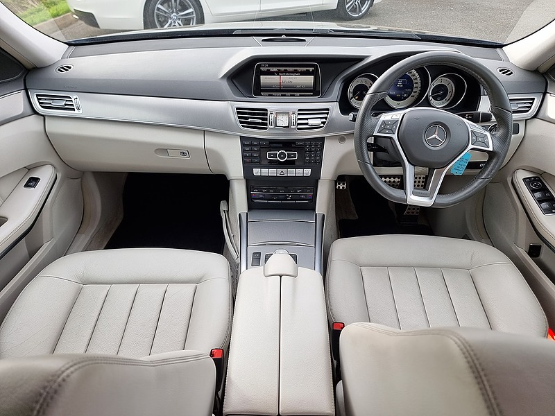 Mercedes-Benz E Class E350 V6 BlueTEC AMG Sport - U7428