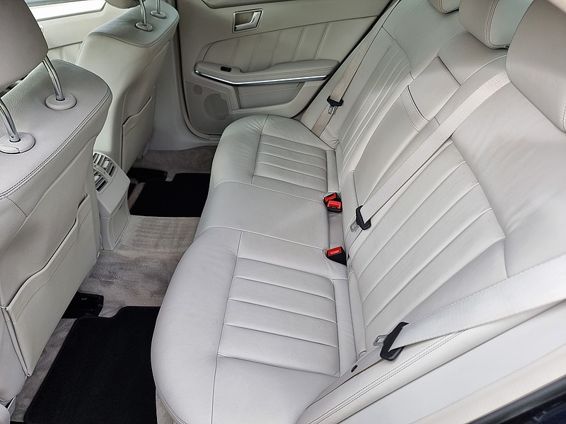 Mercedes-Benz E Class E350 V6 BlueTEC AMG Sport - U7428