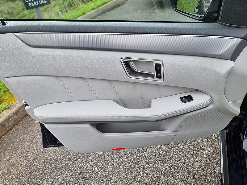 Mercedes-Benz E Class E350 V6 BlueTEC AMG Sport - U7428