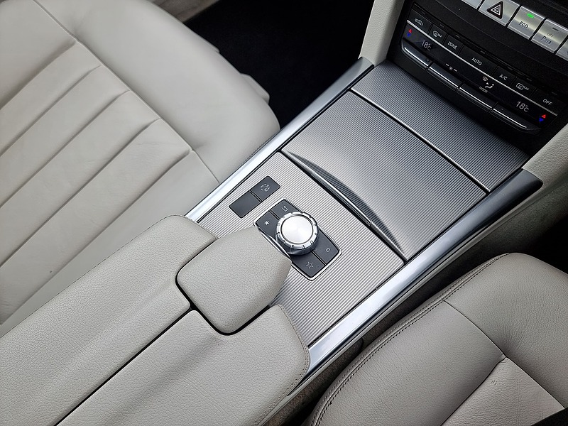 Mercedes-Benz E Class E350 V6 BlueTEC AMG Sport - U7428