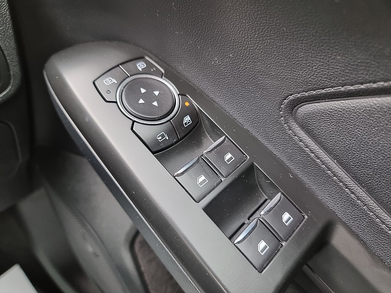 Ford Focus EcoBlue Titanium X - U7433